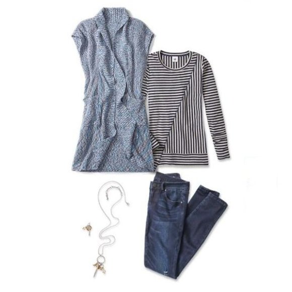 CABI Sweater - Picture 13 of 15